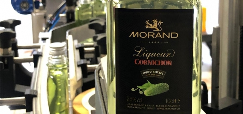 Liqueur aux cornichons